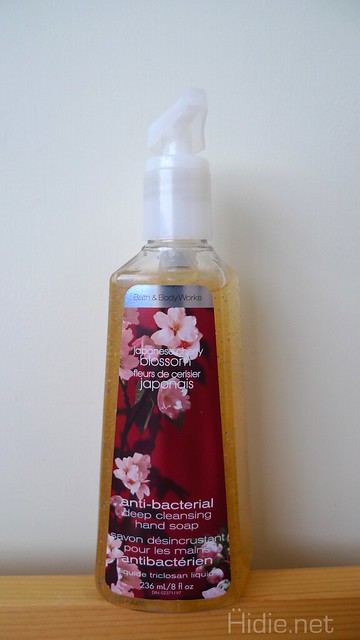 bathnbodyworkscherry